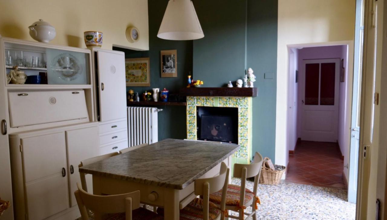 La Casa Di Giulia: Una Pausa In Collina Fubine 外观 照片